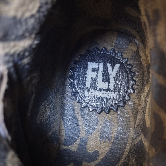 Fly London Black Bronze Yip Boots Size 38 (7-7.5) - Picture 13 of 13